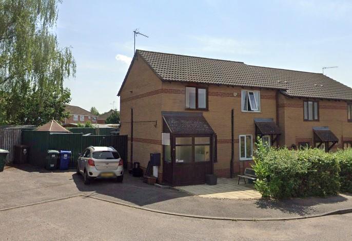 1 bedroom end of terrace house to rent