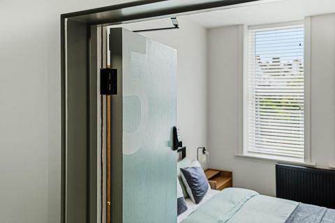 1 bedroom in a house share to rent, The Lofts, Westcliff-On-Sea