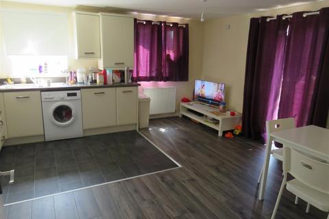 2 bedroom flat to rent, Signals Drive, Coventry, CV3
