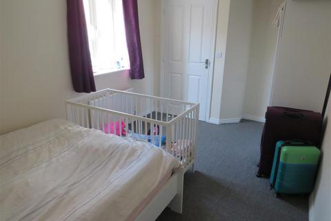 2 bedroom flat to rent, Signals Drive, Coventry, CV3