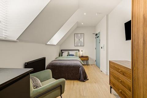 1 bedroom in a house share to rent, The Lofts, Westcliff-On-Sea