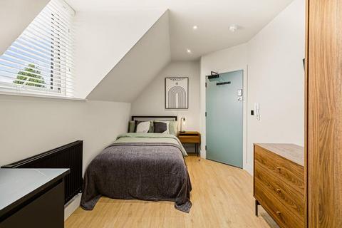 1 bedroom in a house share to rent, The Lofts, Westcliff-On-Sea