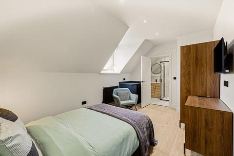 1 bedroom in a house share to rent, The Lofts, Westcliff-On-Sea