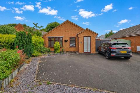 2 bedroom detached bungalow for sale, Far Lash, Burbage