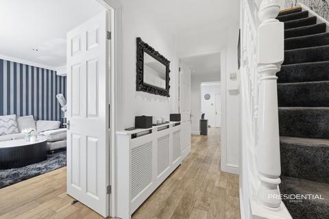 undefined, Castell Road, Loughton IG10