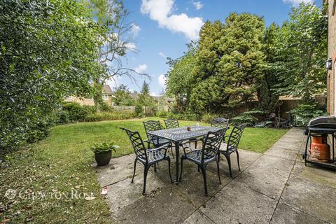 4 bedroom detached house for sale, The Lawns, Ascot