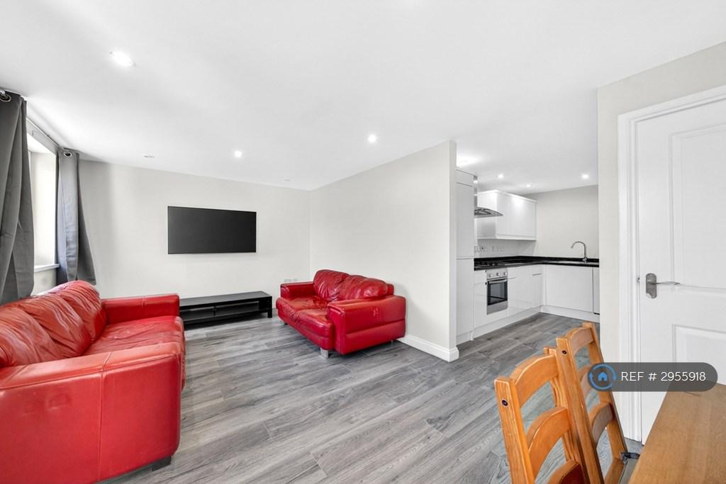 2 bedroom flat to rent