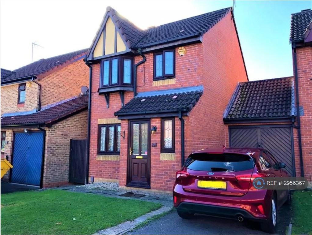 3 bedroom detached house to rent