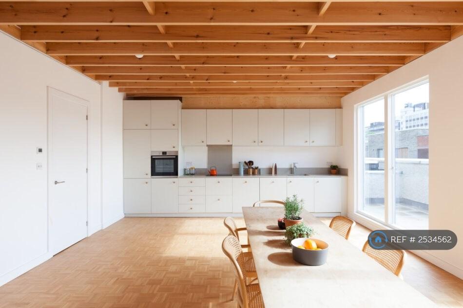 3 bedroom flat to rent