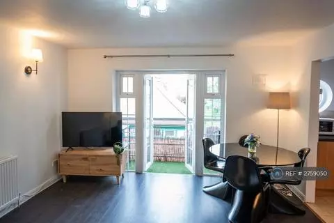 1 bedroom flat to rent - Widok 5
