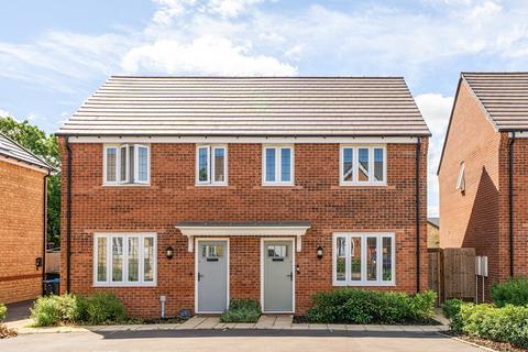 3 bedroom semi-detached house for sale, Miles Drive, Brize Norton, Carterton, Oxfordshire, OX18