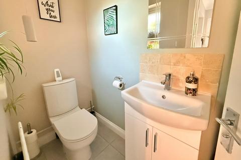 4 bedroom detached house for sale, Hazelwood Drive, Verwood, BH31 6YG