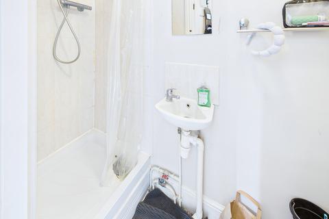 1 bedroom in a house share to rent, Waylen Street, Reading, RG1