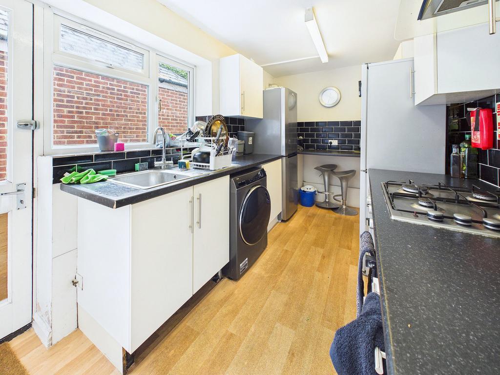 Waylen Street, Reading, RG1 - Więcej