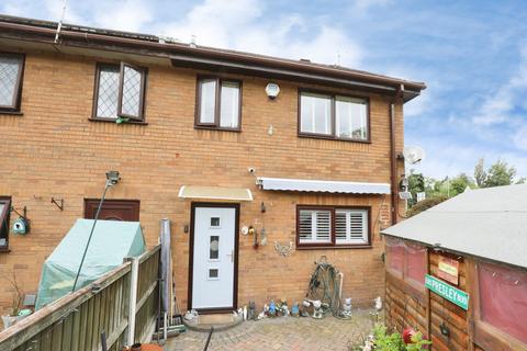 2 bedroom townhouse for sale, Belmont Road, Stoke-on-Trent, ST1