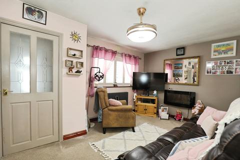 2 bedroom townhouse for sale, Belmont Road, Stoke-on-Trent, ST1