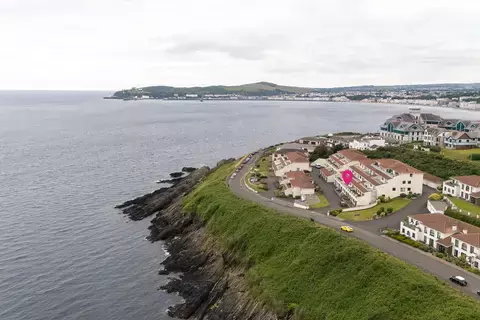 2 bedroom apartment for sale, 23, King Edward Bay Apartments, Onchan