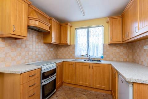 4 bedroom detached house for sale, Purvis Road, Rushden NN10