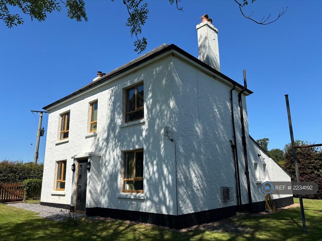 3 bedroom detached house to rent
