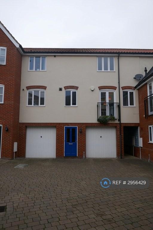3 bedroom terraced house to rent