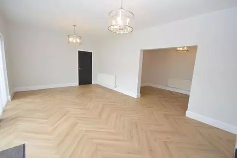 6 bedroom semi-detached house for sale - Widok 4