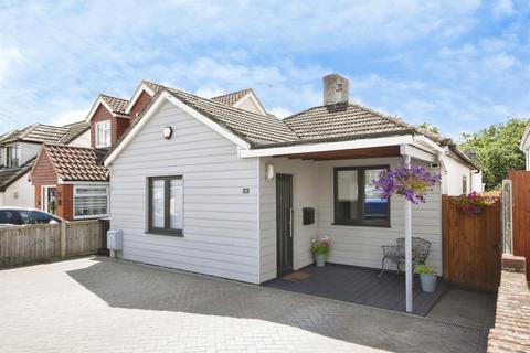 3 bedroom detached bungalow for sale, Thynne Road, Billericay