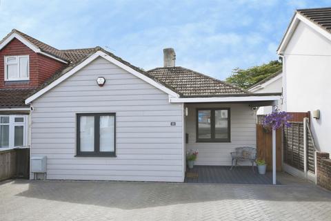 3 bedroom detached bungalow for sale, Thynne Road, Billericay