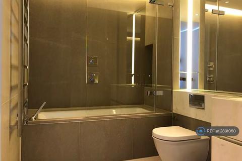 undefined, Buckingham Palace Road, London, SW1W