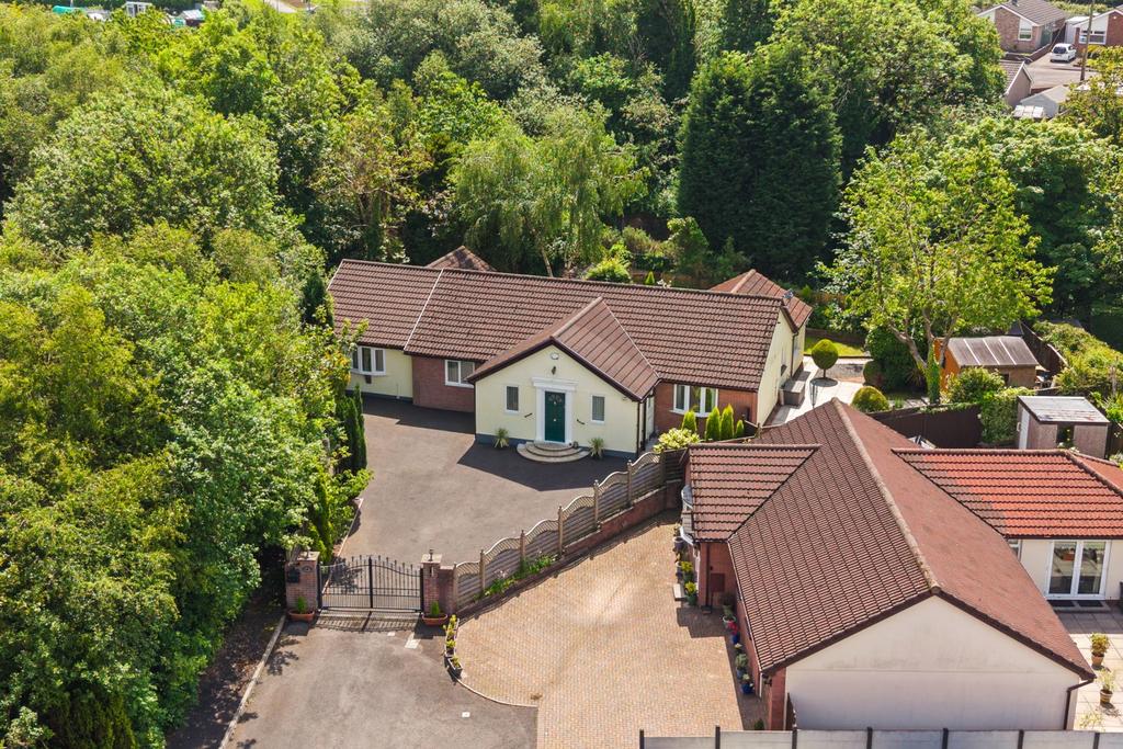 2 bedroom detached bungalow for sale in Swansea on OnTheMarket