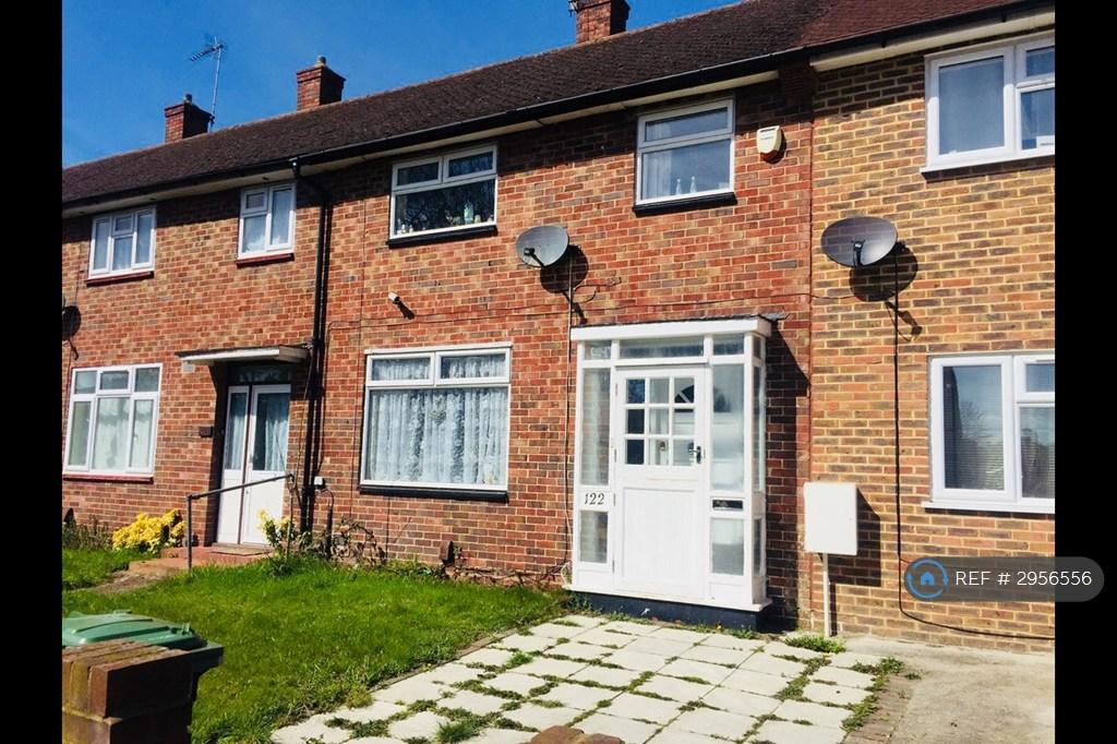 4 bedroom terraced house to rent