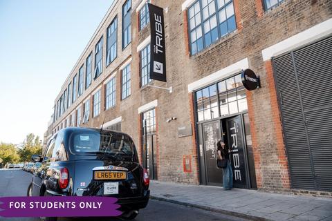 Studio to rent, Childers Street, London SE8