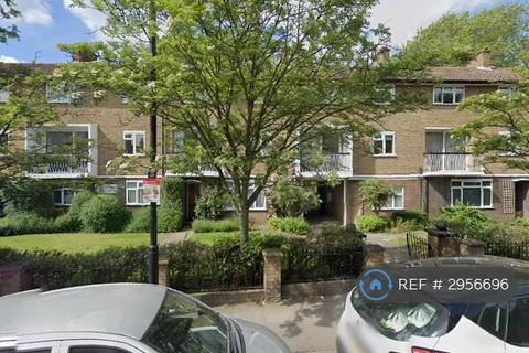 3 bedroom flat to rent, Fortis Green, London, N2
