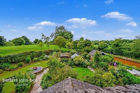 3 bedroom cottage for sale, Congleton Road South, Church Lawton