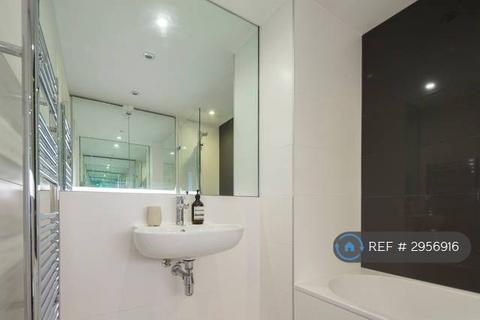 undefined, Walworth Road, London, SE1