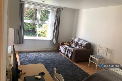 Studio to rent, Paxton Road, London, SE23