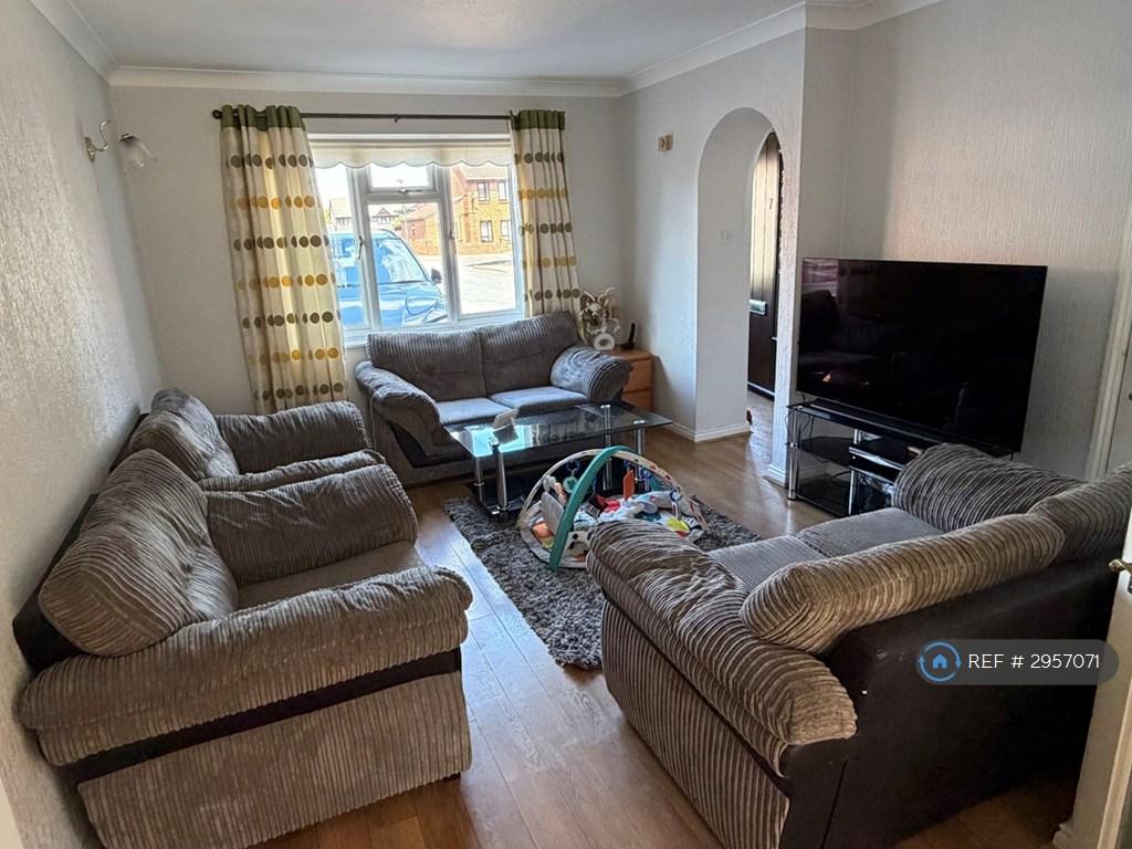 Bill Hamling Close, London, SE9 - View 2