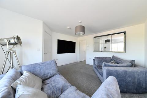 4 bedroom semi-detached house for sale, Lily Edge, Biggleswade