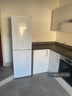 5 bedroom terraced house to rent, Elizabeth Way, Cambridge, CB4