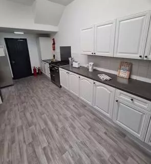 1 bedroom in a house share to rent – pohled 5
