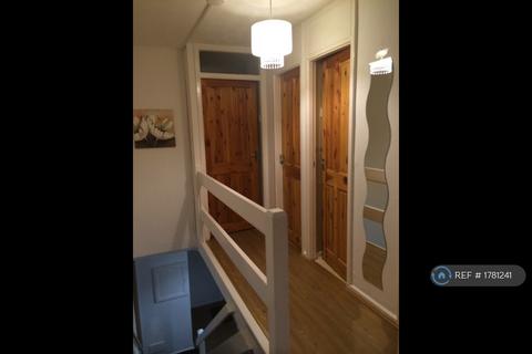 4 bedroom flat to rent, Brion Place, London, E14