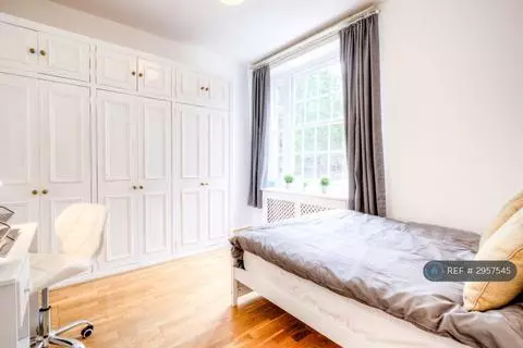 2 bedroom flat to rent – pohled 3
