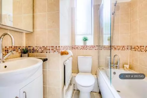 2 bedroom flat to rent – pohled 5