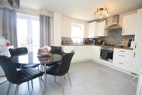 3 bedroom semi-detached house for sale, Sheppard Grove, Eagle Farm South, Milton Keynes