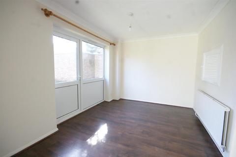4 bedroom detached house to rent, Glendon Close, Lincoln