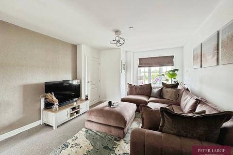 3 bedroom semi-detached house for sale, Dreif Tegeirian, Rhyl, LL18 4GP