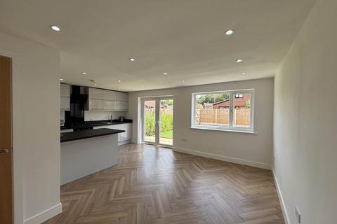 2 bedroom bungalow for sale, 2 Tulip Close, Chadderton