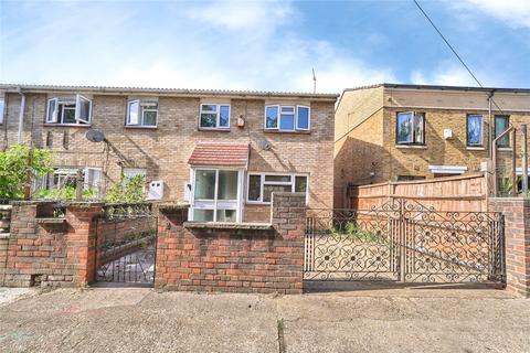 Zetland Street, London, E14