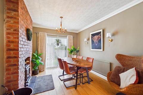 3 bedroom semi-detached house for sale, Meadway, Streethouse, Pontefract