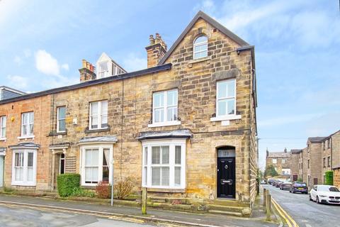 5 bedroom end of terrace house for sale, Robert Street, Harrogate, HG1