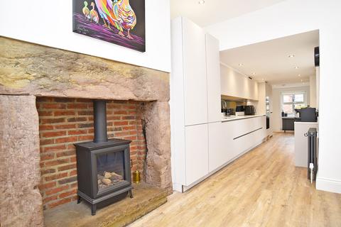 5 bedroom end of terrace house for sale, Robert Street, Harrogate, HG1